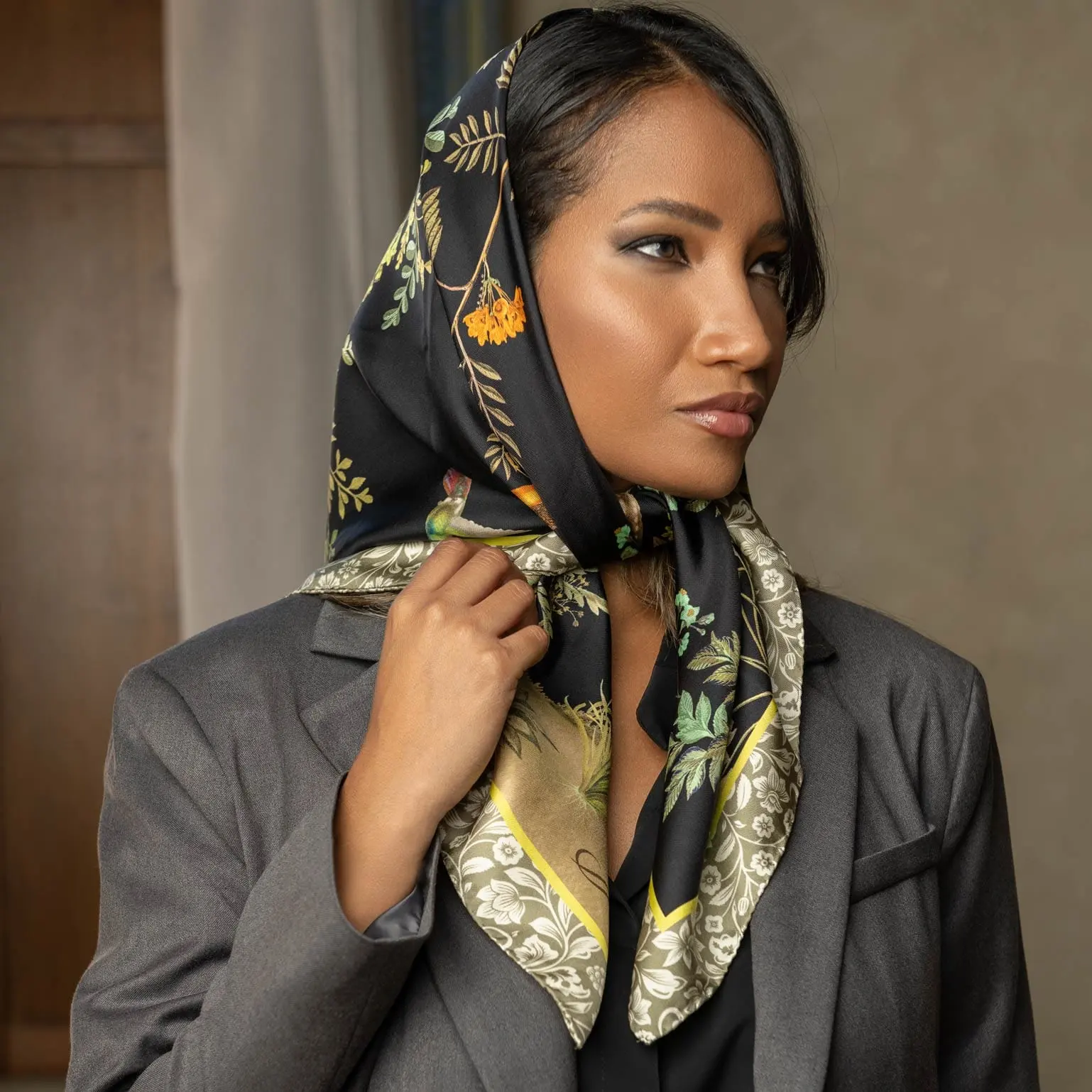 The Benefits of Silk Scarves Comfort, Elegance, and Timeless Value